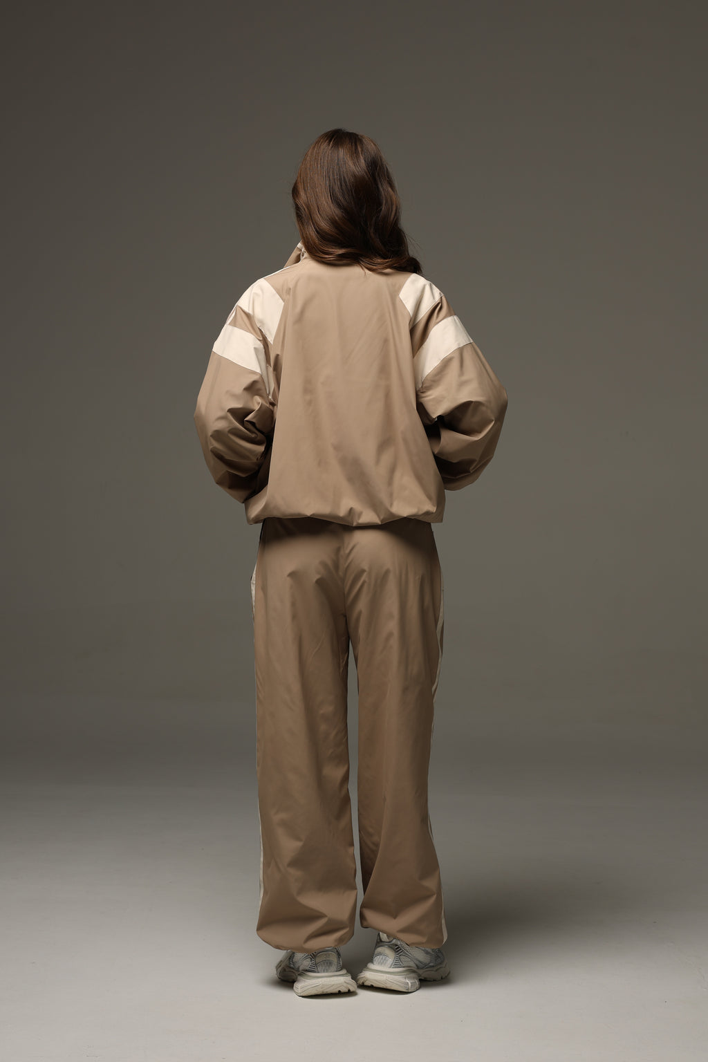 Вітрівка Track Suit toupe